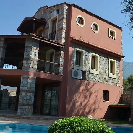 Rise Villa